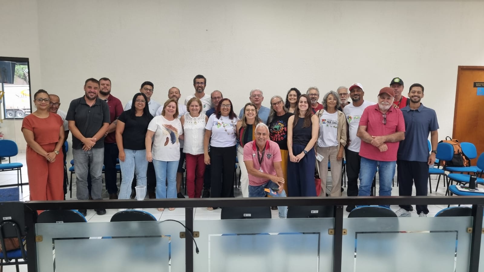 Foto coletiva dos participantes