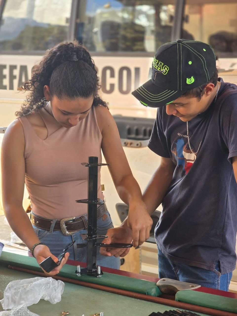Estudantes e infraestrutura produtiva da EFAORI
